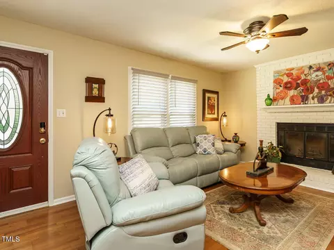 Living - 202 Artesian Dr, Garner, NC 27529 photo 4 of 9