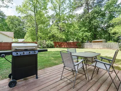 Exterior - 202 Artesian Dr, Garner, NC 27529 photo 2 of 5