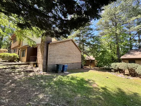 307 Kendall Dr, Durham, NC 27703 photo 2