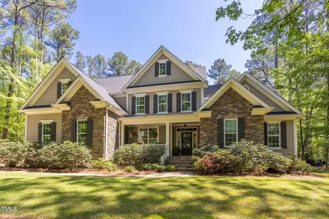 230 Harrison Pond Dr, Pittsboro, NC 27312