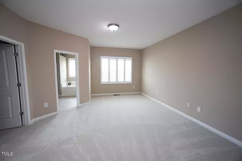 1306 Nicklaus Dr, Durham, NC 27705 photo 14