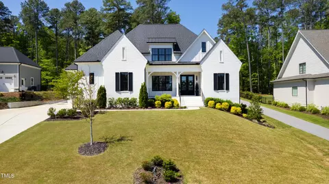1233 Montvale Ridge Dr, Cary, NC 27519