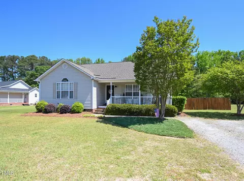 228 Zoai Pl, Willow Spring, NC 27592