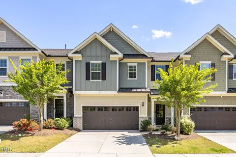 2865 Haw River Trl, Apex, NC 27502