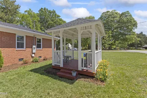 804 Frances Dr, Garner, NC 27529 photo 3