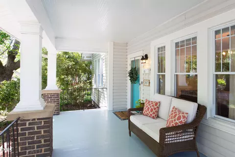 Exterior - 207 E Hammond St, Durham, NC 27704 photo 5 of 19
