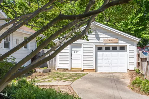 Exterior - 207 E Hammond St, Durham, NC 27704 photo 8 of 19