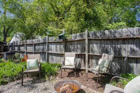 Exterior - 207 E Hammond St, Durham, NC 27704 photo 11 of 19
