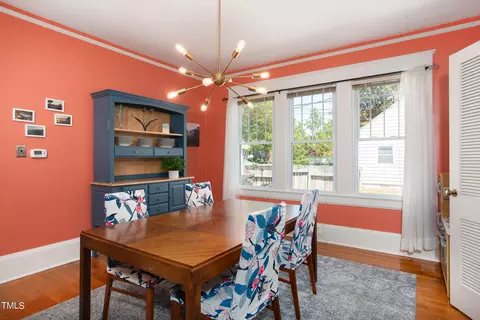 Dining - 207 E Hammond St, Durham, NC 27704 photo 2 of 4