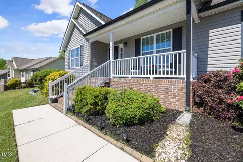 424 Angus Pl, Stem, NC 27581 photo 4