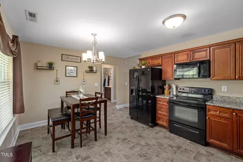 424 Angus Pl, Stem, NC 27581 photo 17