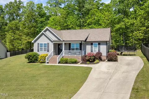 424 Angus Pl, Stem, NC 27581 photo 2
