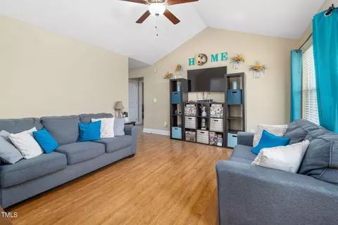 424 Angus Pl, Stem, NC 27581 photo 10