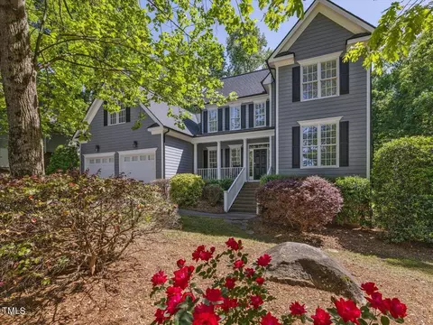 905 Neuse Ridge Dr, Clayton, NC 27527