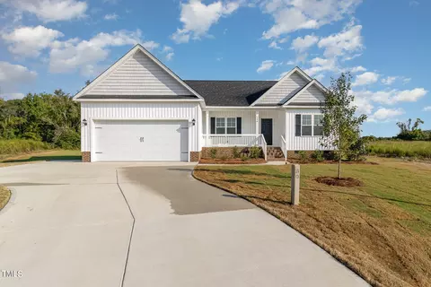 246 Maxwell Farm Ln, Selma, NC 27576
