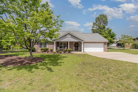 417 York Rd, Fayetteville, NC 28303