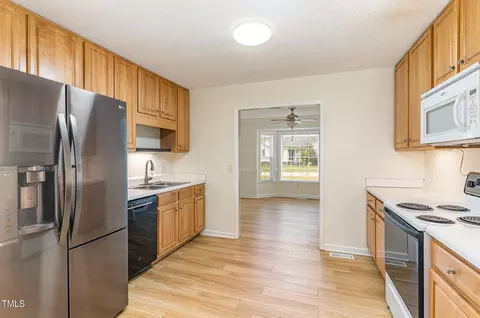6400 Silver Spring Ct, Willow Spring, NC 27592 photo 10