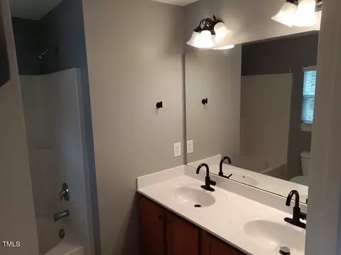 8014 Beechtree Ridge Trl, Raleigh, NC 27612 photo 16