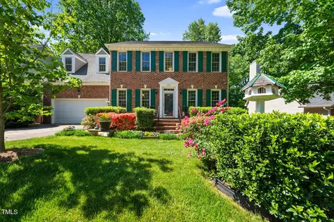 407 Jaslie Dr, Cary, NC 27518