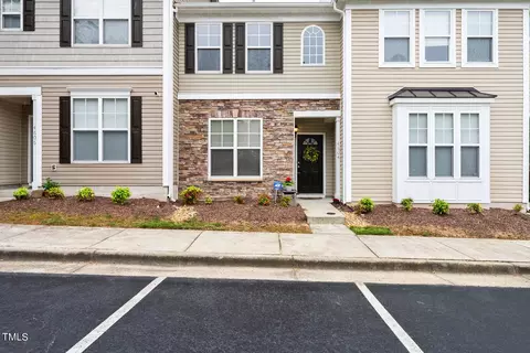4604 Peyton Hall Way, Raleigh, NC 27604