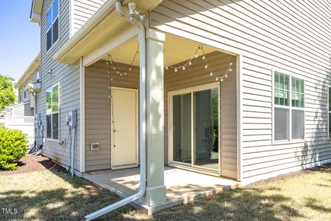 8 Bitter Root Dr, Durham, NC 27705 photo 25