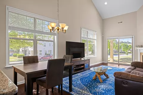 8 Bitter Root Dr, Durham, NC 27705 photo 11