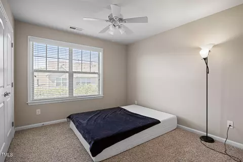 8 Bitter Root Dr, Durham, NC 27705 photo 22