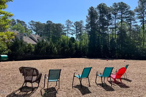 8 Bitter Root Dr, Durham, NC 27705 photo 32