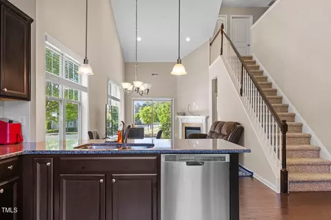 8 Bitter Root Dr, Durham, NC 27705 photo 8