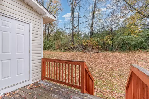 Exterior - 607 2nd St, Apex, NC 27502 photo 4 of 4