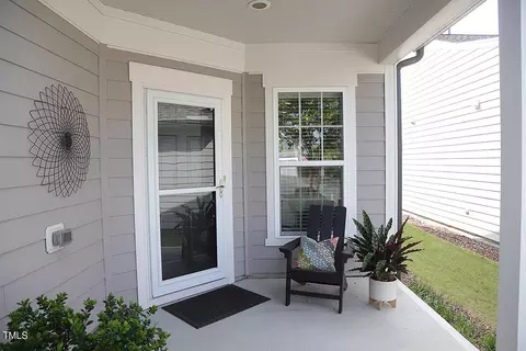520 Turnstone Dr, Durham, NC 27703 photo 3