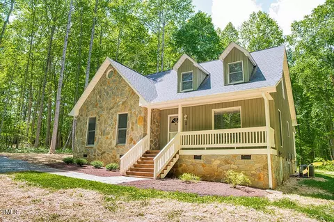 124 Turtle Creek Ln, Roxboro, NC 27574