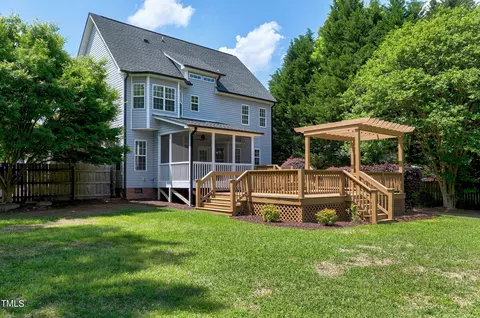 2001 Boxholm Cir, Willow Spring, NC 27592 photo 5