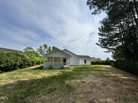 12 Diamond Ct, Durham, NC 27703 photo 9