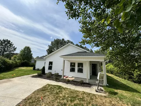 12 Diamond Ct, Durham, NC 27703 photo 2