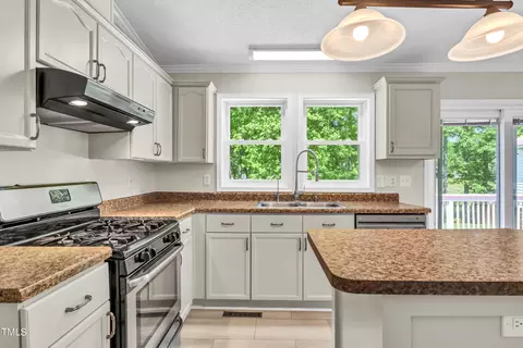 1214 Shackleton Rd, Apex, NC 27502 photo 17