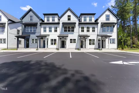 4820 Gossamer Ln #103, Raleigh, NC 27616