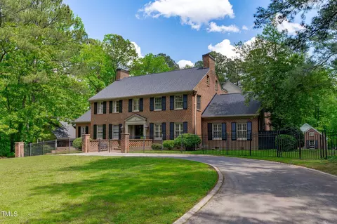 3919 Regent Rd, Durham, NC 27707 photo 2