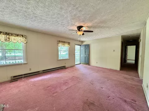Living - 607 Cunningham Rd, Semora, NC 27343 photo 1 of 3