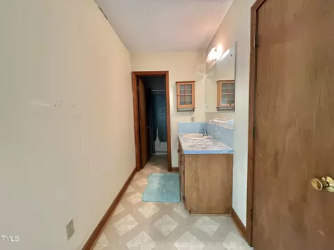 Bath - 607 Cunningham Rd, Semora, NC 27343 photo 1 of 3