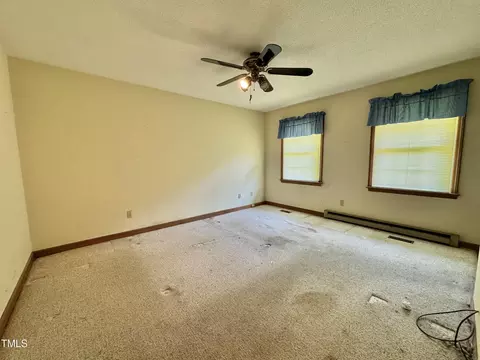 Bedroom - 607 Cunningham Rd, Semora, NC 27343 photo 3 of 3