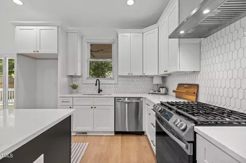 1413 Watts St, Durham, NC 27701 photo 17