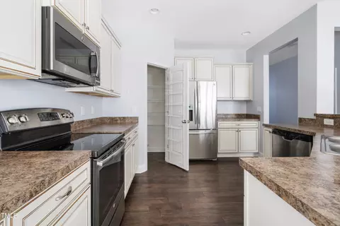 Kitchen - 1308 Lowenstein St, Wake Forest, NC 27587 photo 5 of 5