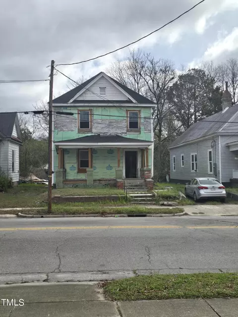 723 Arlington St, Rocky Mount, NC 27801