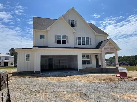 2014 Anna Lilley Dr #74, Fuquay Varina, NC 27526