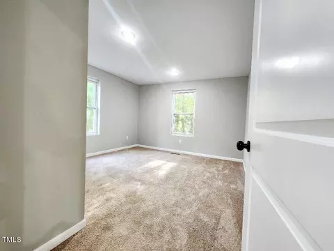 206 W L St, Erwin, NC 28339 photo 22