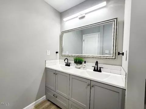 206 W L St, Erwin, NC 28339 photo 30
