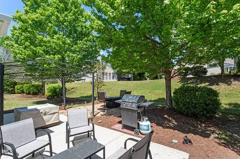 128 Beckingham Loop, Cary, NC 27519 photo 32
