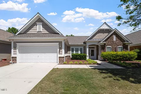 128 Beckingham Loop, Cary, NC 27519 photo 2