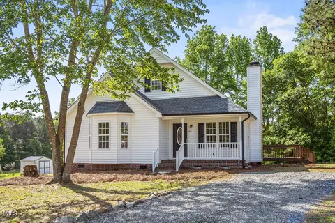 23 Spikebuck Ct, Angier, NC 27501